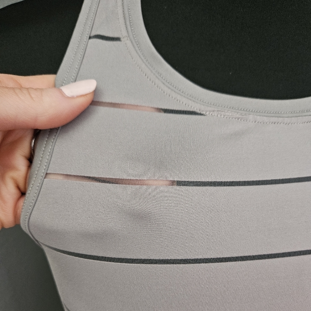 Woman's Athleta Stripe Mesh High Neck Chi Tank Gray - xxs, can fit larger - Picture 5 of 13